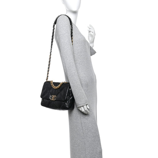 Lambskin Quilted Medium Chanel 19 Flap Black