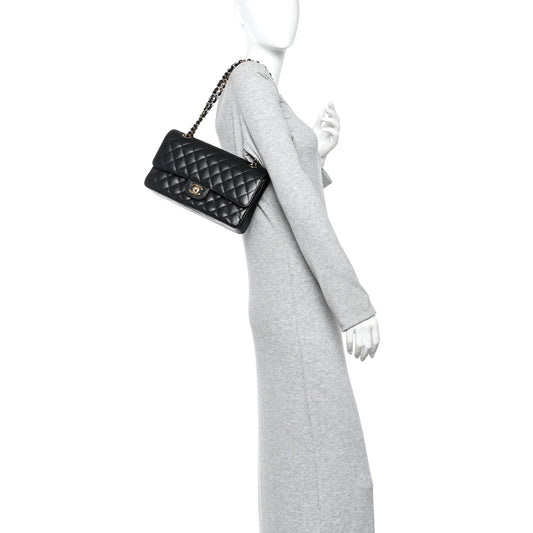 Caviar Quilted Medium Double Flap Black
