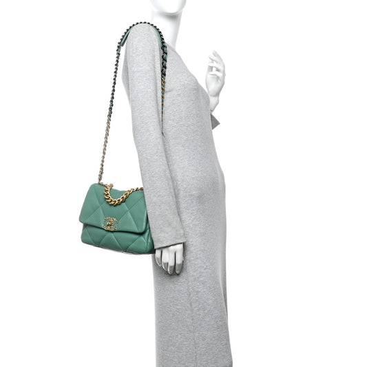 Lambskin Quilted Medium Chanel 19 Flap Green