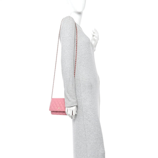 Caviar Quilted Wallet on Chain WOC Pink