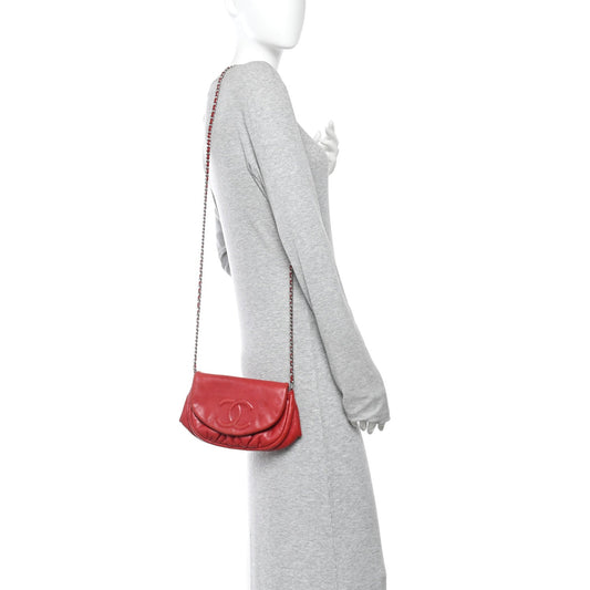 Lambskin Half Moon Wallet On Chain WOC Red