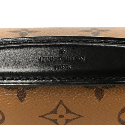 Reverse Monogram Pochette Metis