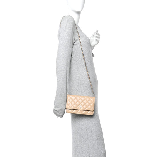 Caviar Quilted Wallet on Chain WOC Beige