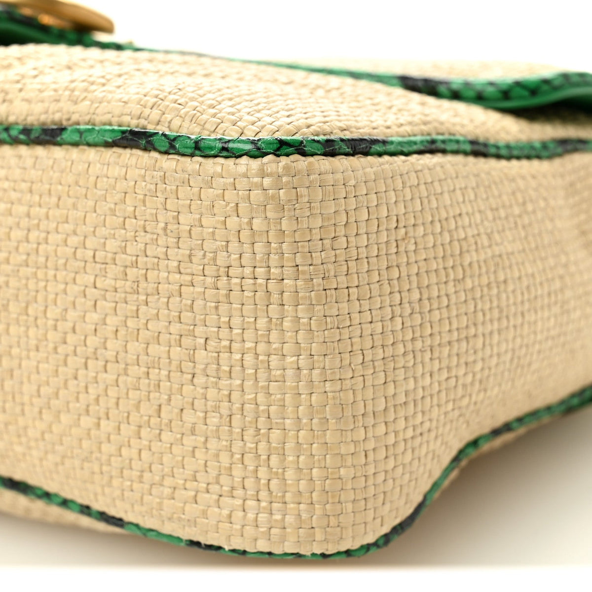 Raffia Elaphe Matelasse Small GG Marmont Shoulder Bag Natural New Shamarock