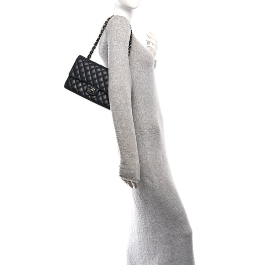 Iridescent Caviar Quilted Medium Double Flap Black