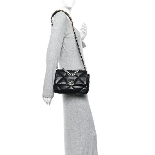 Lambskin Quilted Medium Chanel 19 Flap Black