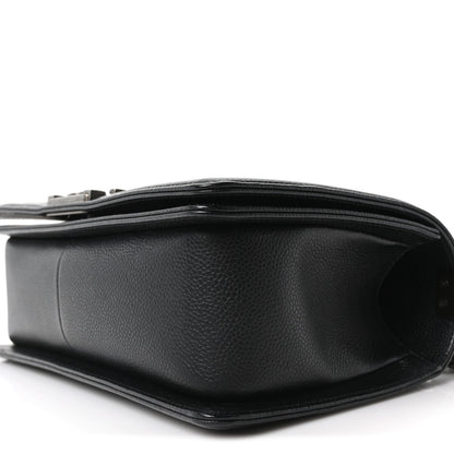 Caviar Chevron Quilted Medium Boy Flap Black