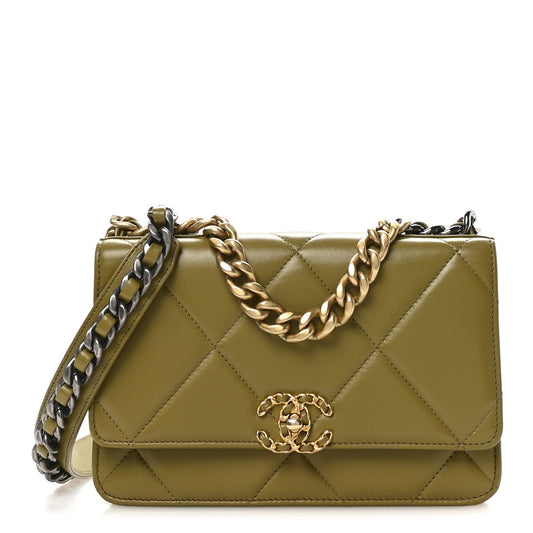 Lambskin Quilted Chanel 19 Wallet On Chain WOC Green
