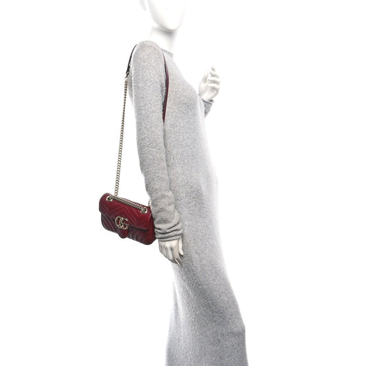 Calfskin Matelasse Small GG Marmont Shoulder Bag Rosso Ancora