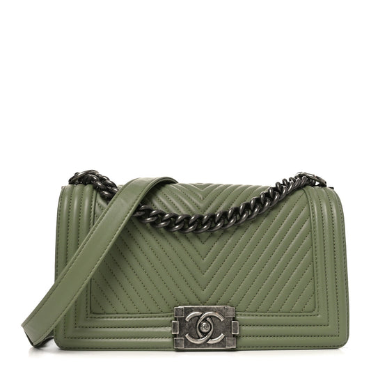 Calfskin Chevron Quilted Medium Boy Flap Green
