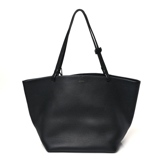 Grained Calfskin Park Tote Three Black