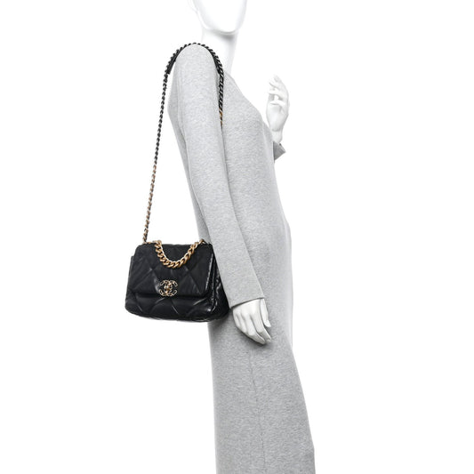Lambskin Quilted Medium Chanel 19 Flap Black
