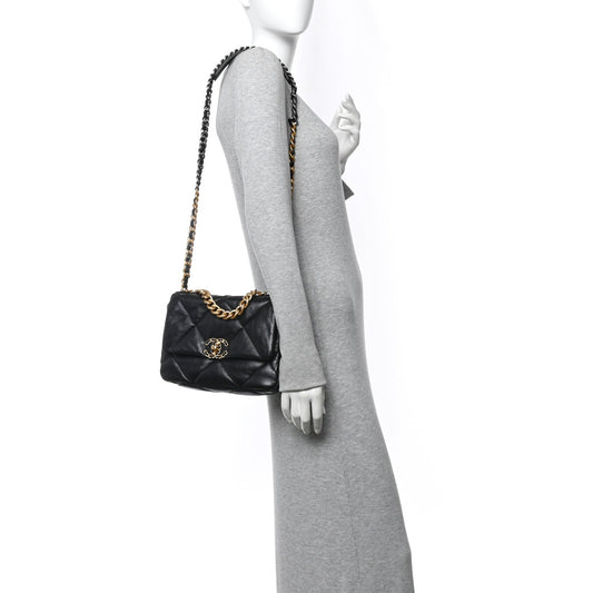 Lambskin Quilted Medium Chanel 19 Flap Black