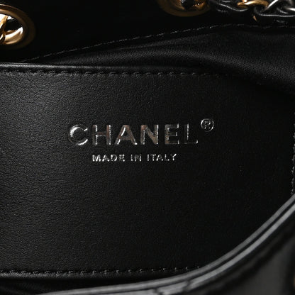 Shiny Crumpled Calfskin Quilted Mini Chanel 25 Handbag Black