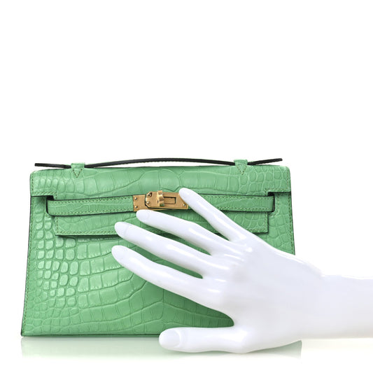 Matte Alligator Kelly Pochette Vert Comics