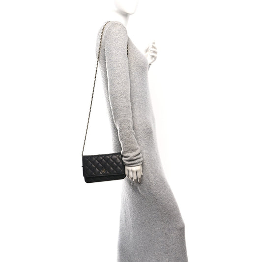 Caviar Quilted Wallet on Chain WOC Black