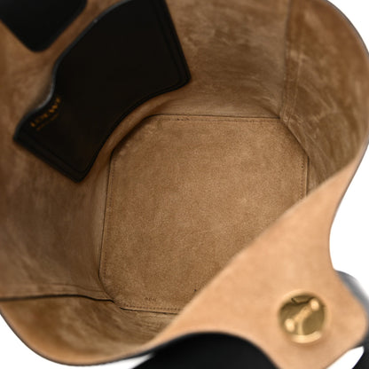 Smooth Calfskin Medium Pebble Bucket Bag Black