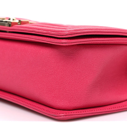 Caviar Quilted Medium Boy Flap Pink