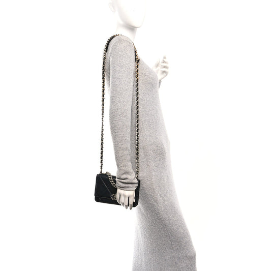 Lambskin Quilted Chanel 19 Wallet On Chain WOC Black