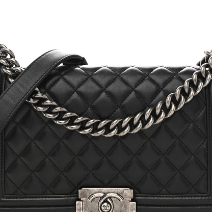 Lambskin Quilted Medium Boy Flap Black