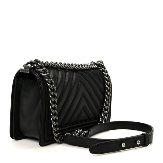 Lambskin Chevron Quilted Medium Boy Flap Black