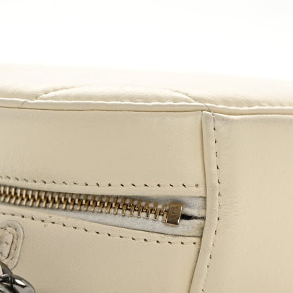 Lambskin Quilted Chanel 19 Round Clutch With Chain White