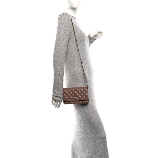 Caviar Quilted CC Turnlock Wallet On Chain WOC Brown
