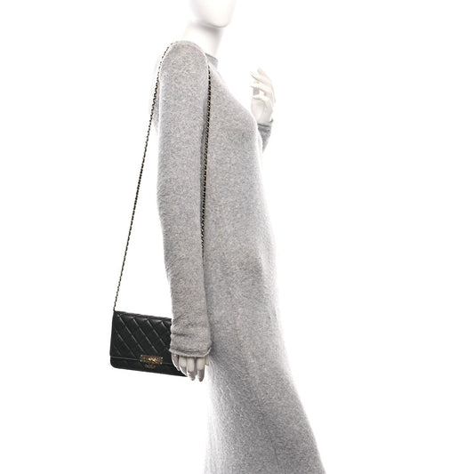 Lambskin Quilted Golden Class Wallet on Chain WOC Black