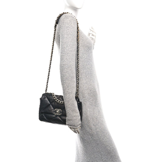 Lambskin Quilted Medium Chanel 19 Flap Black
