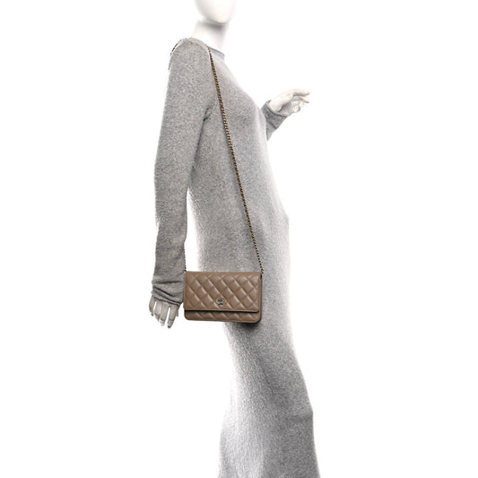 Caviar Quilted Wallet on Chain WOC Beige