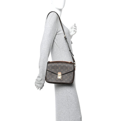 Monogram Pochette Metis