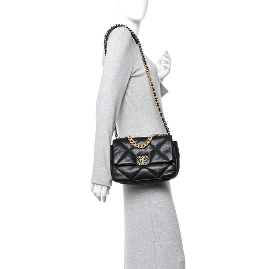 Lambskin Quilted Medium Chanel 19 Flap Black