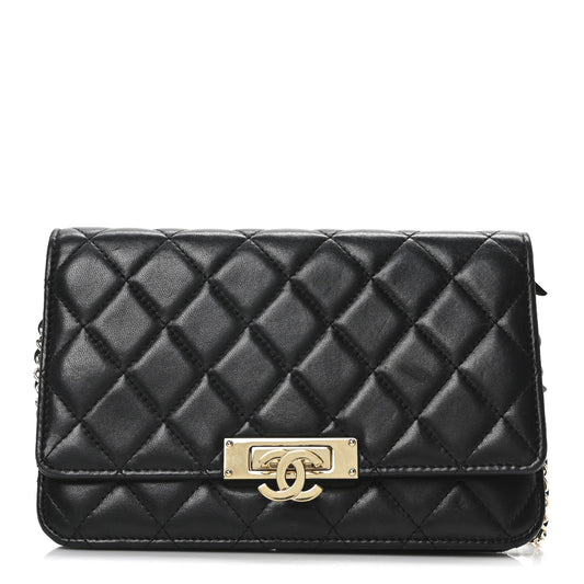 Lambskin Quilted Golden Class Wallet on Chain WOC Black
